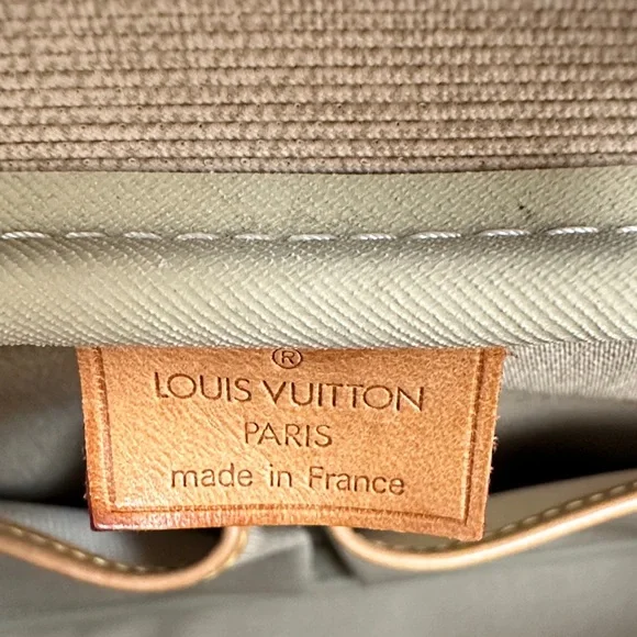 Louis Vuitton Monogram Bag . - Picture 10 of 16